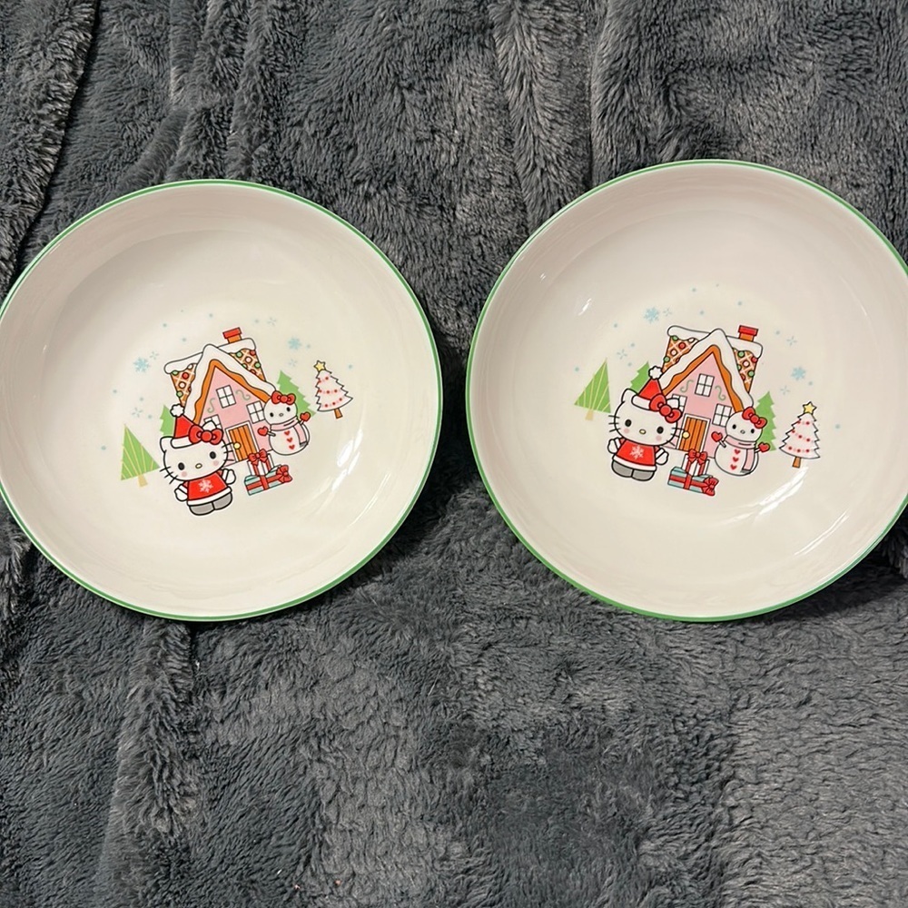 New Hello Kitty Christmas Bowl Set